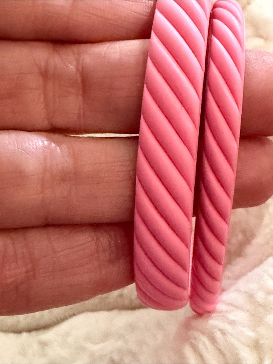 David Yurman Jewelry - David Yurman rubber breast cancer bracelets